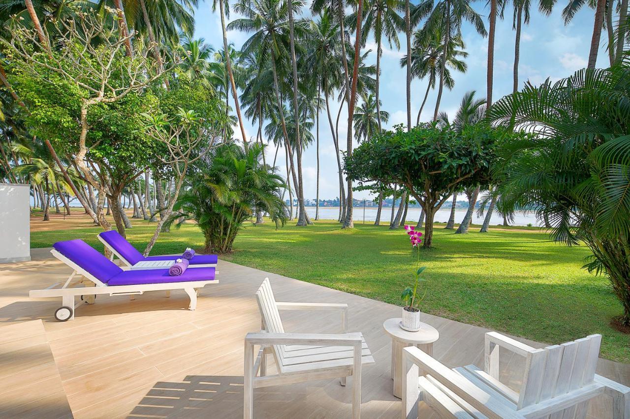 Avani Kalutara Resort Exterior foto